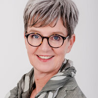 Portrait: Petra Pohl-Fakler